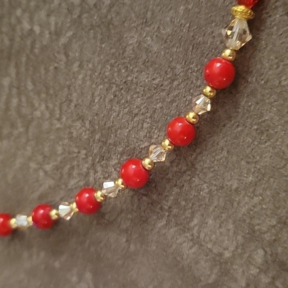 𝅺HANDMADE Red Coral Gold Swarovski Crystal Beaded Valentine's Necklace - Picture 3 of 9